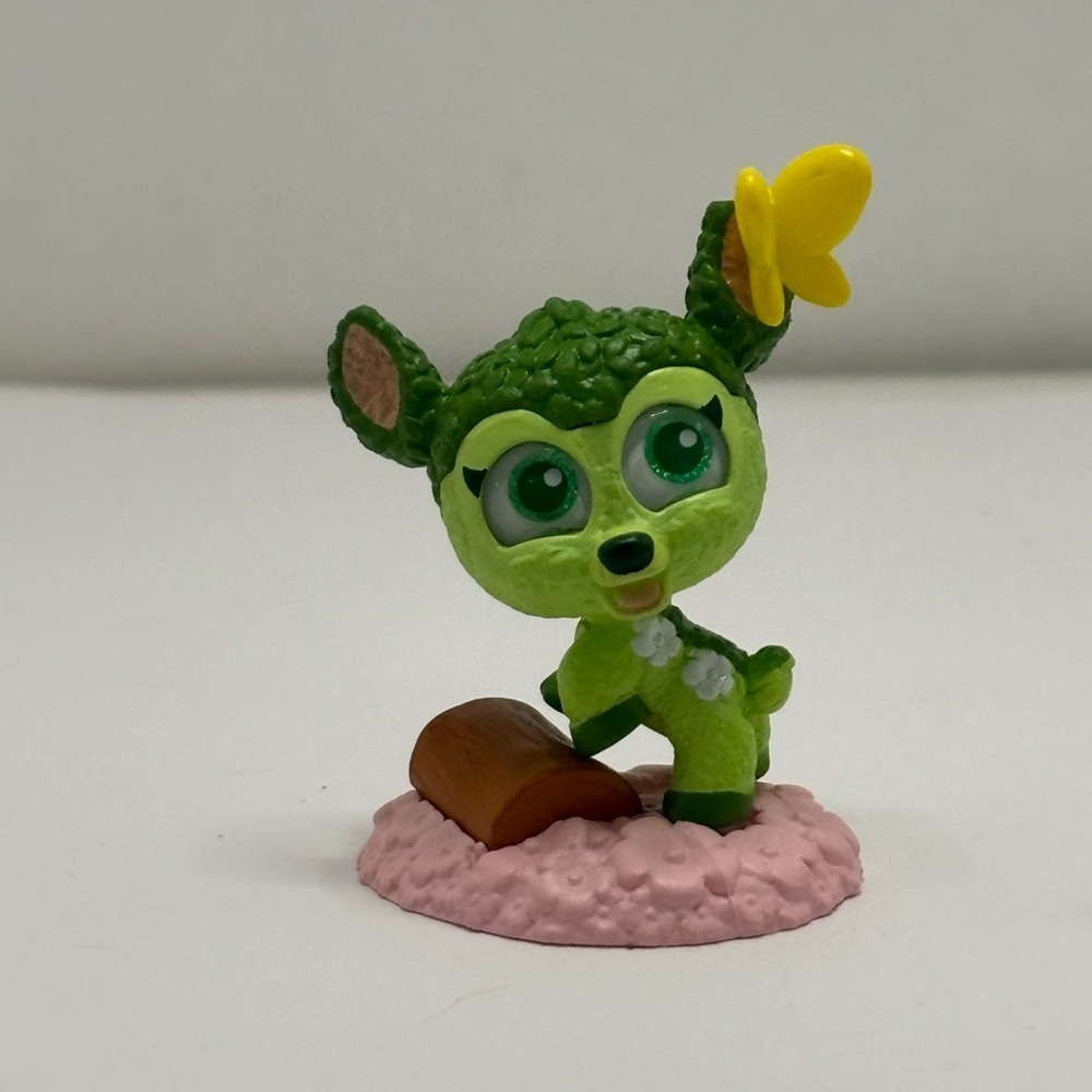 Series 15 Bambi doorable